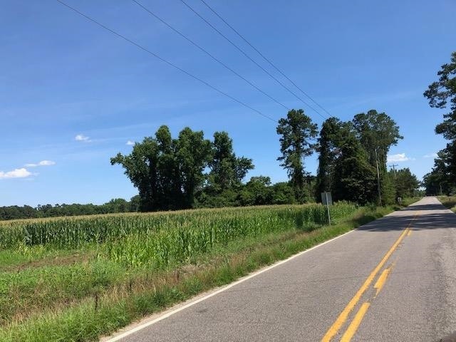 over 590 ft. of frontage