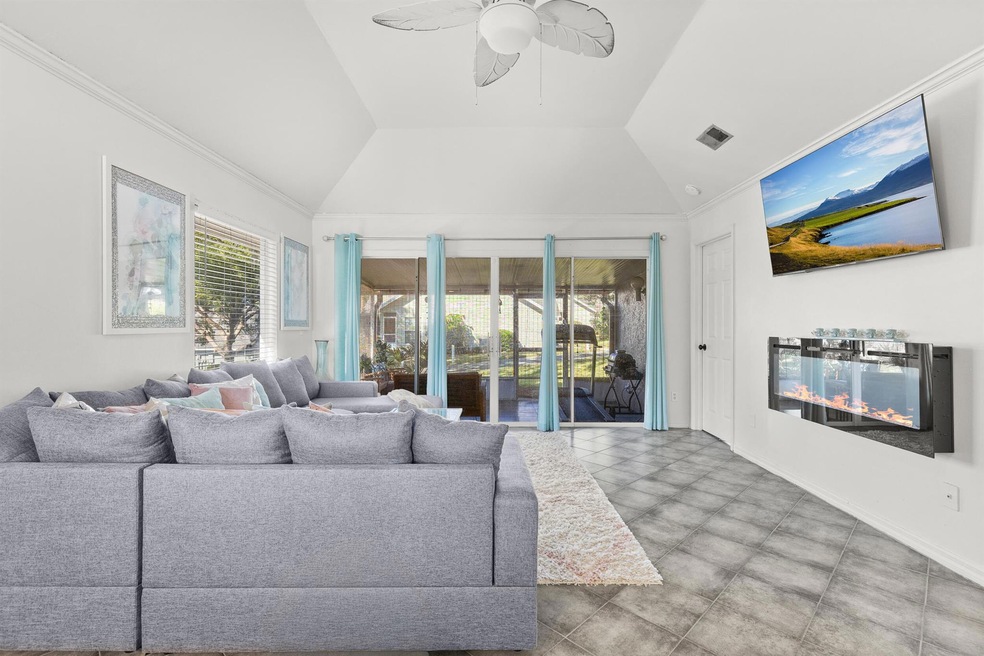 1329 Villa Ln unit 45, Apopka, FL 32712 - photo 1