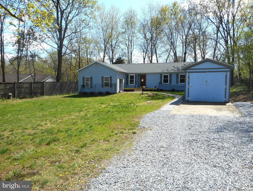 122 Foothill Ln, Harpers Ferry, WV 25425 - photo 1