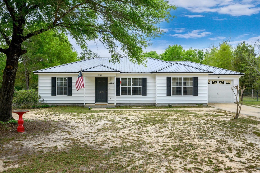 2-web-or-mls-4236 Edge Perry Rd-02
