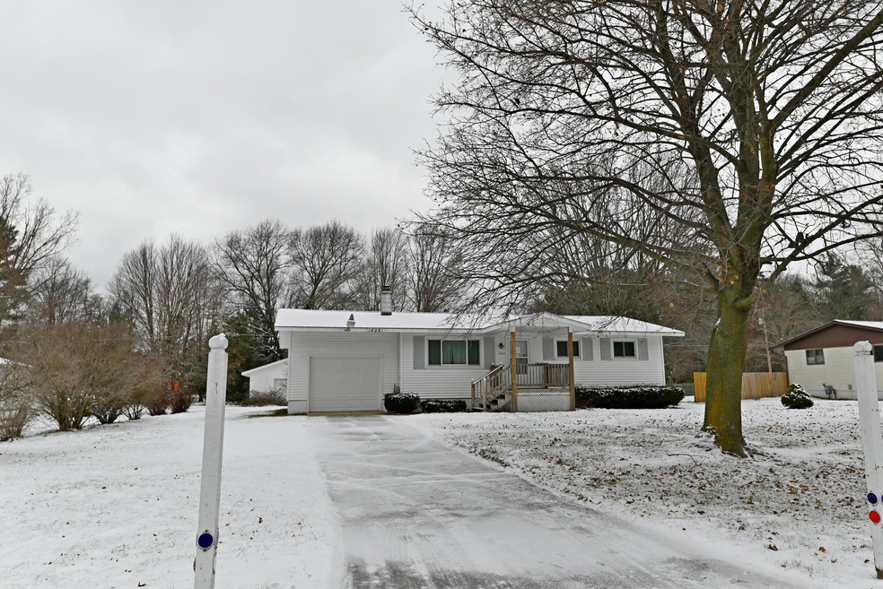 14231 State Rd, Nunica, MI 49448 MLS 23142753