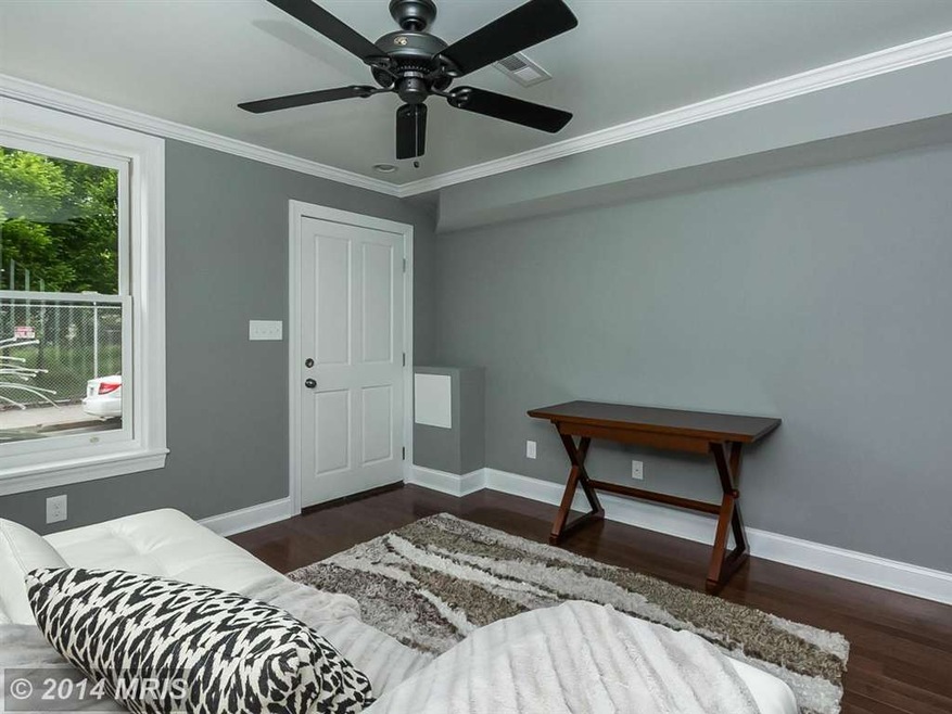 239 S Regester St, Baltimore, MD 21231 - photo 1