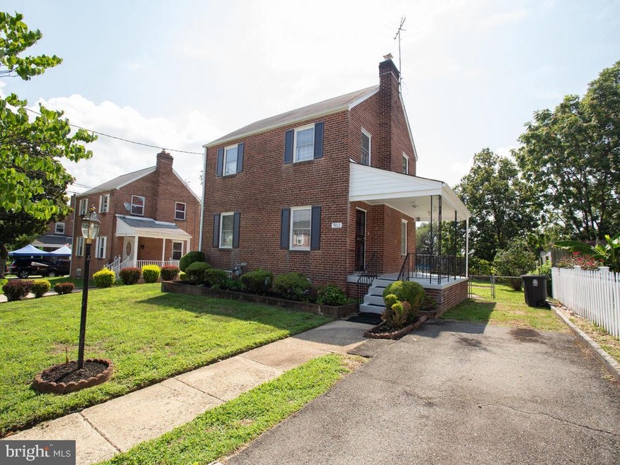 5903 Chillumgate Rd, Hyattsville, MD 20782 - photo 1