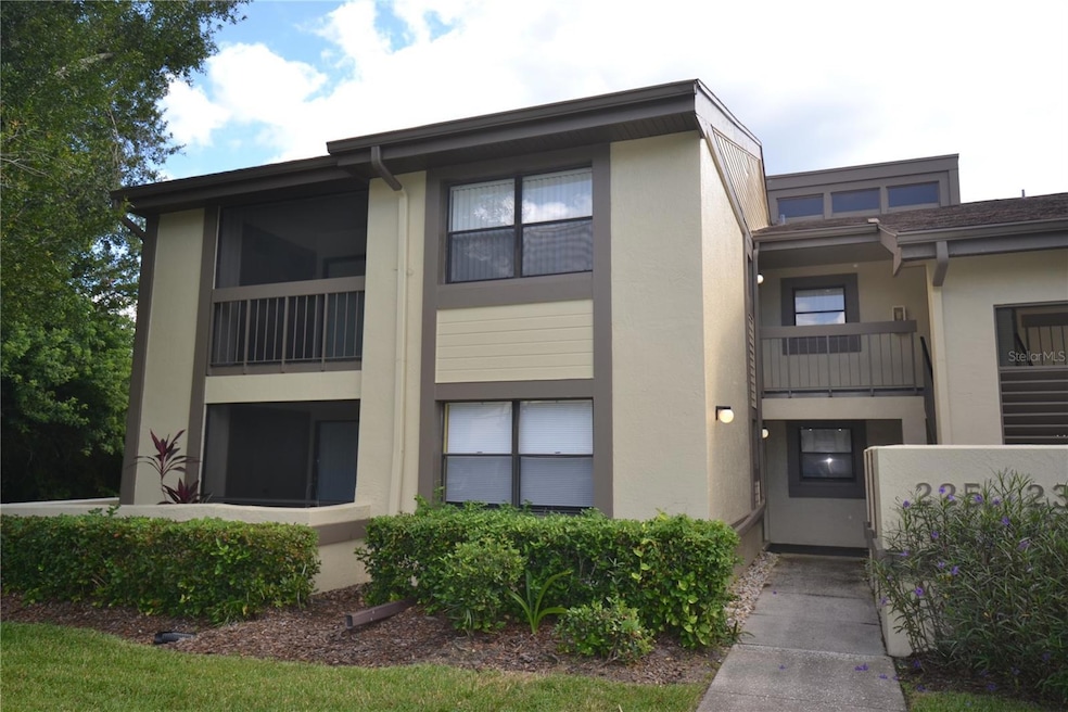 226 Woodlake Wynde unit 44, Oldsmar, FL 34677 - photo 1