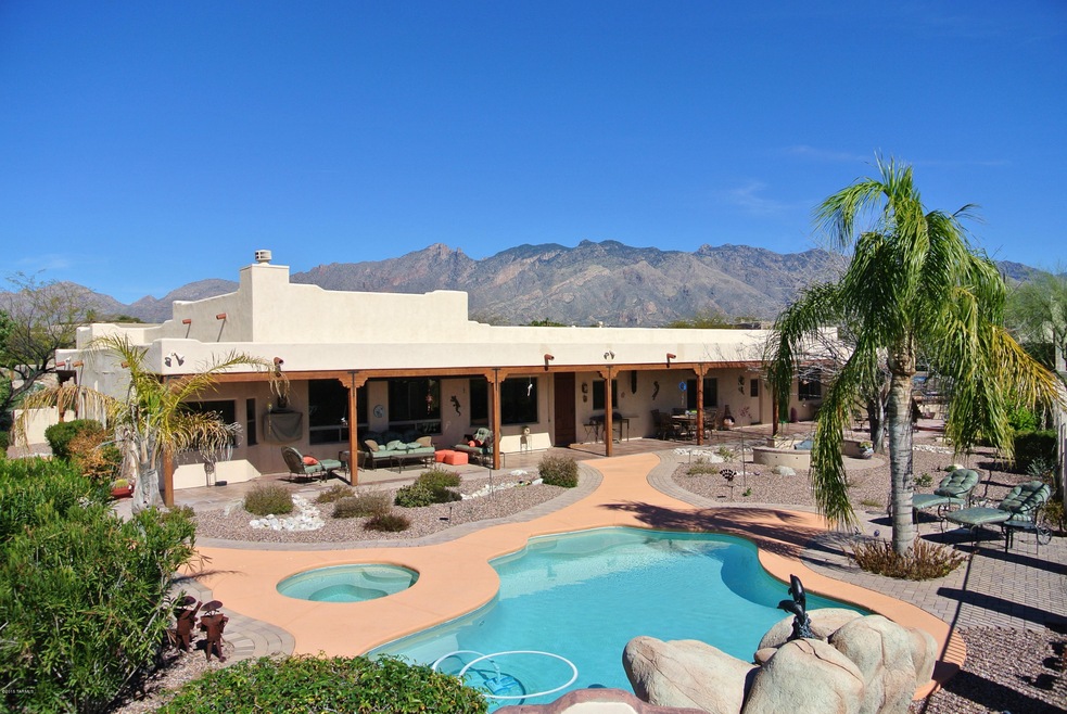 Back Patio/Mountain View