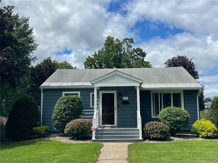 Two bedroom Ranch!