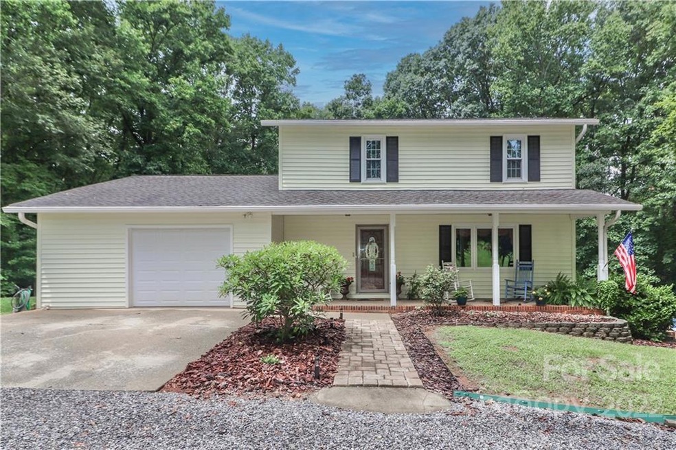 132 Weston Rd, Statesville, NC 28625 - photo 1