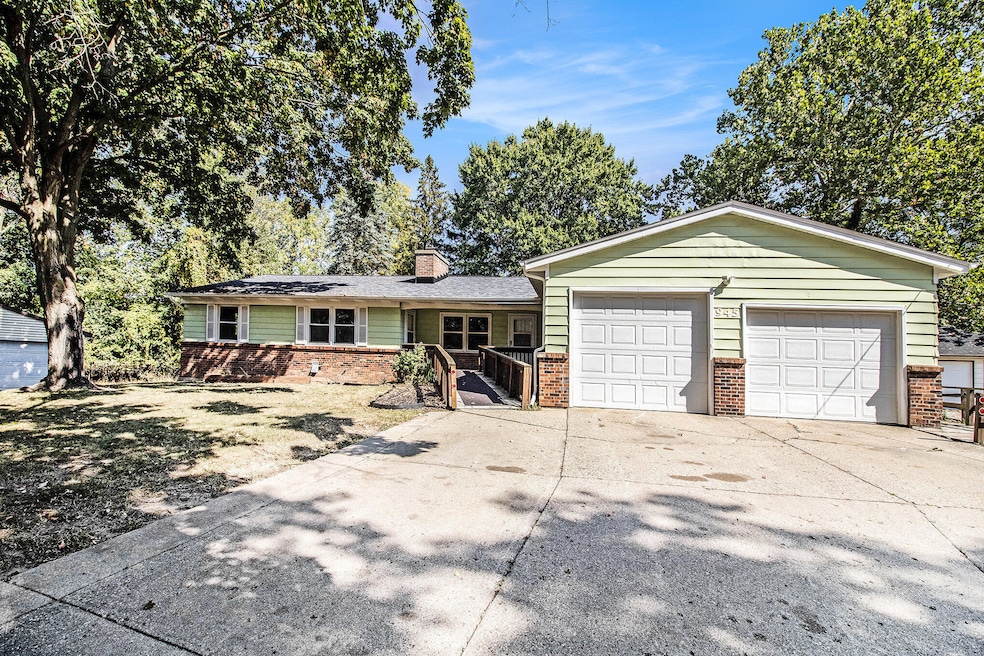 945 Lancashire Ct SE unit 947, Grand Rapids, MI 49508 - photo 1