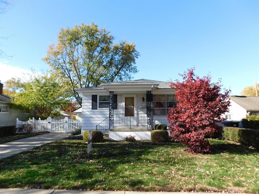 Under Contract $180,000 • Co-Listing Agent