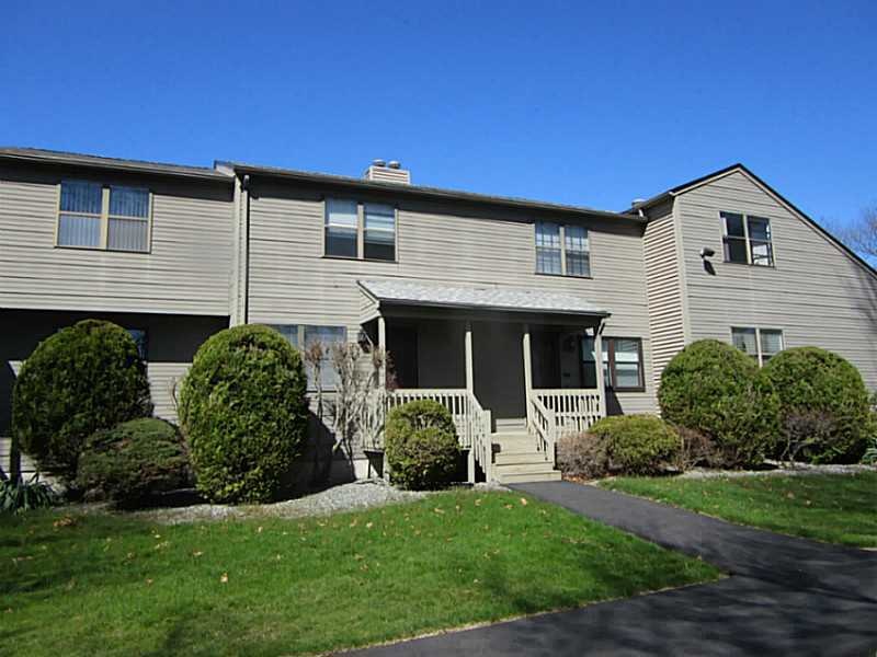 1903 Pinewood Dr unit 1903, Smithfield, RI 02917 - photo 1