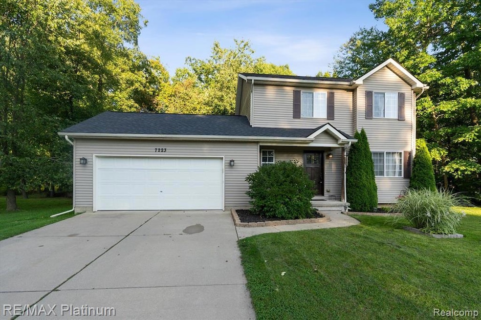 7223 Windbury Ln unit 47, Flint, MI 48507 - photo 1