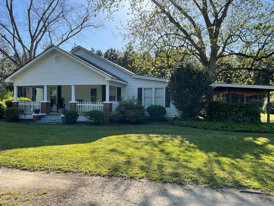 1758 Frank Rd, Fitzgerald, GA 31750 - photo 1