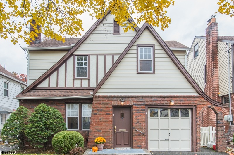 18 Ferncliff Rd, Bloomfield, NJ 07003 - photo 1