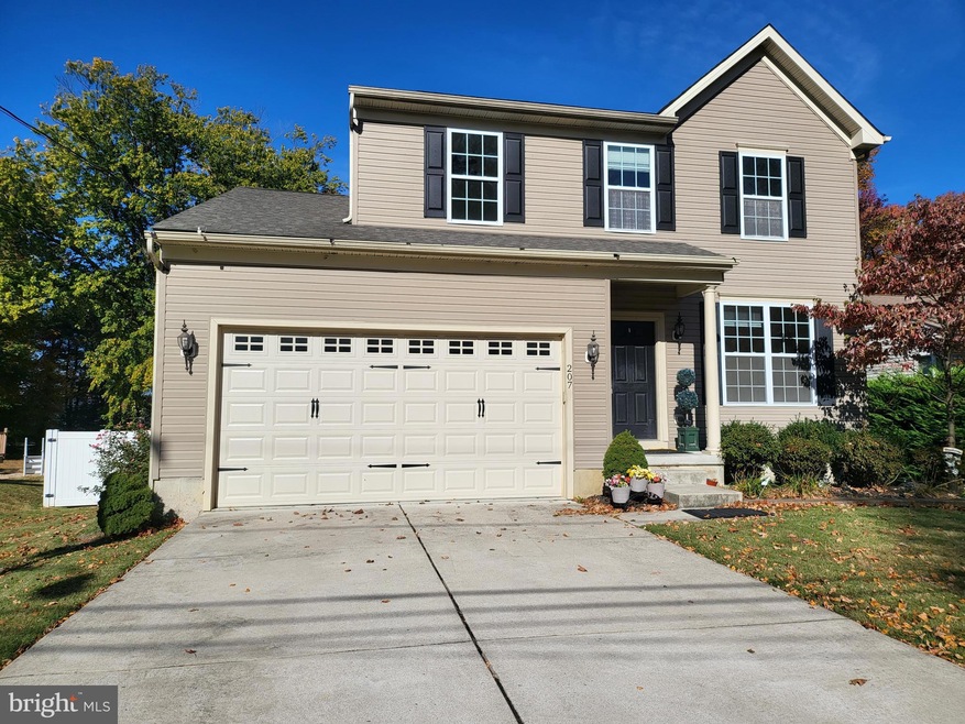 207 Center St, Moorestown, NJ 08057 - photo 1