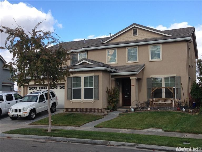 1830 Pack Saddle St, Oakdale, CA 95361 - photo 1