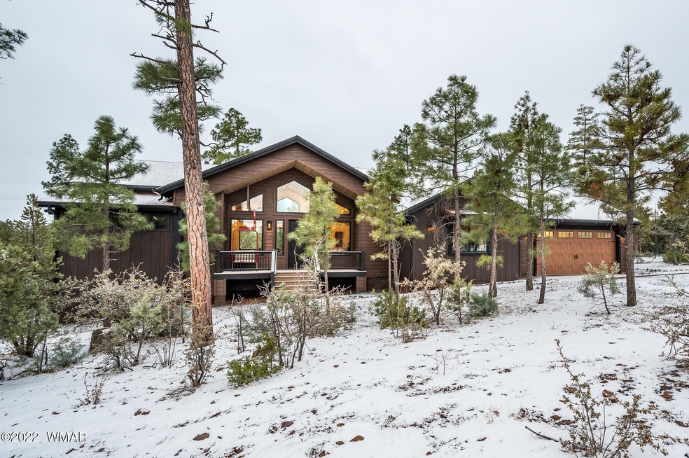 3021 Snowberry Loop