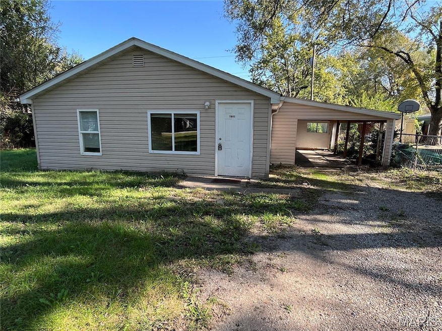 Welcome to 1841 Mullins!