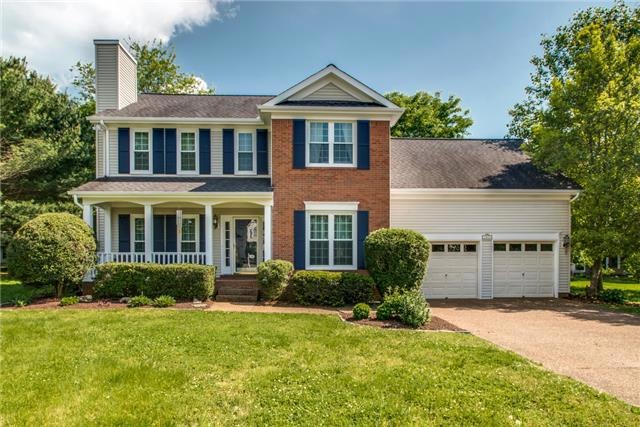 Welcome home to 1017 Lawn View Ct in Riverview Subdivision!  This subdivision has underground utillities and no HOA!