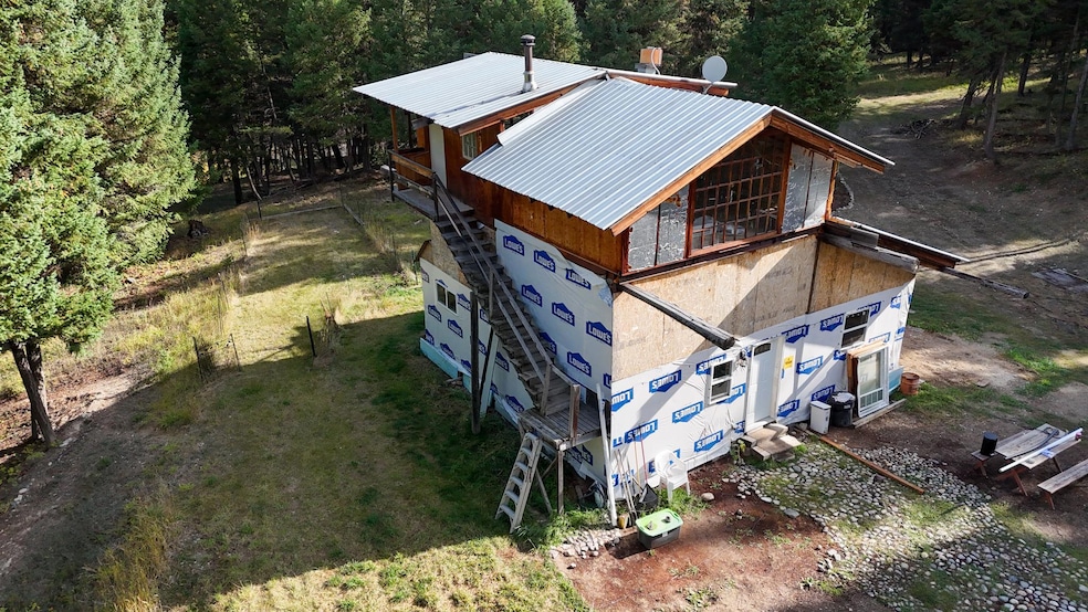 400 Starling Ridge Rd, Eureka, MT 59917 - photo 1