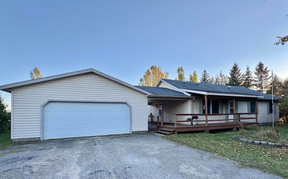 330 E School St, Pickford, MI 49774 - photo 1