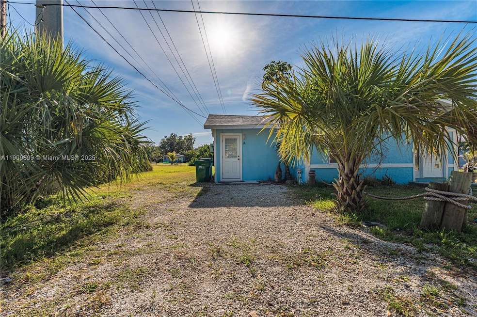 For Rent $1,200/month