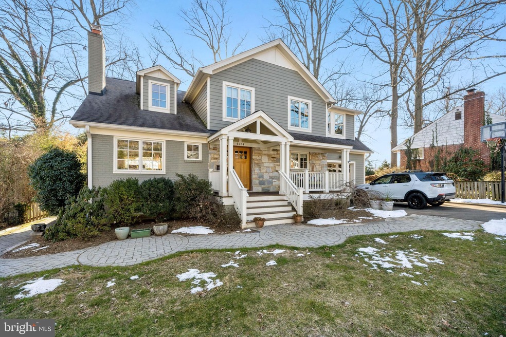 6224 35th St N, Arlington, VA 22213 - photo 1