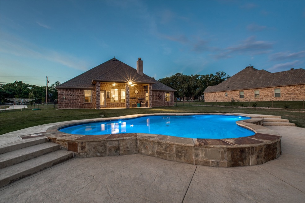 138 Post Oak Way, Brock, TX 76087 - photo 1