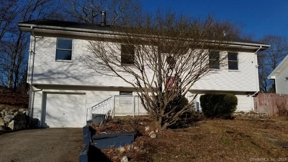 12 Gifford Ave, Willimantic, CT 06226 - photo 1