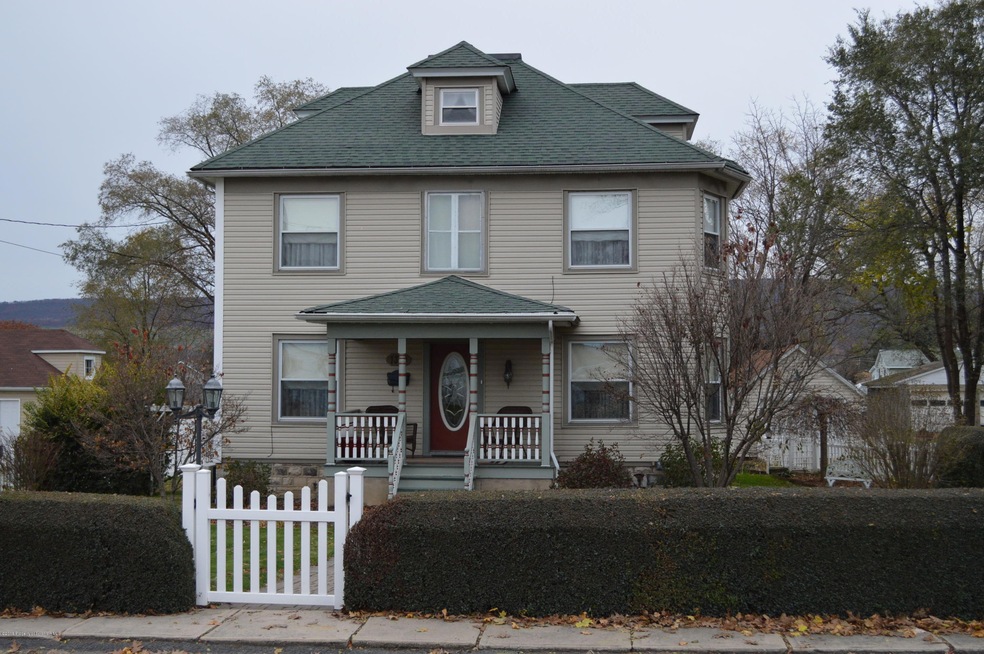 1310 Porter Ave, Taylor, PA 18517 - photo 1