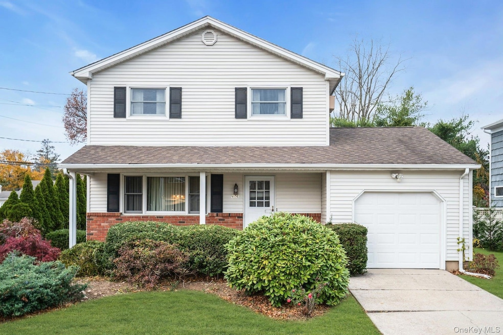 For Sale $699,000 • Co-Listing Agent