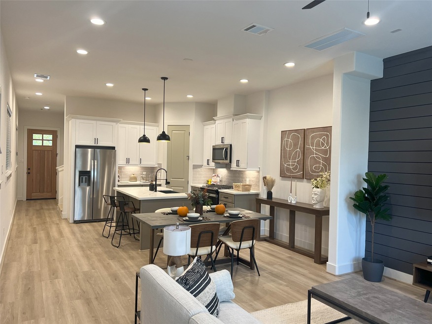 1720 Laverne St, Houston, TX 77080 - photo 1