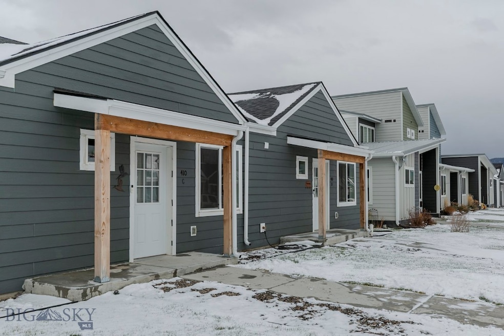 410 Brookline St unit C, Livingston, MT 59047 - photo 1