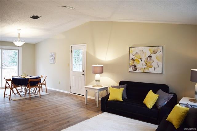 4904 Cord Ct, Glen Allen, VA 23060 - photo 1