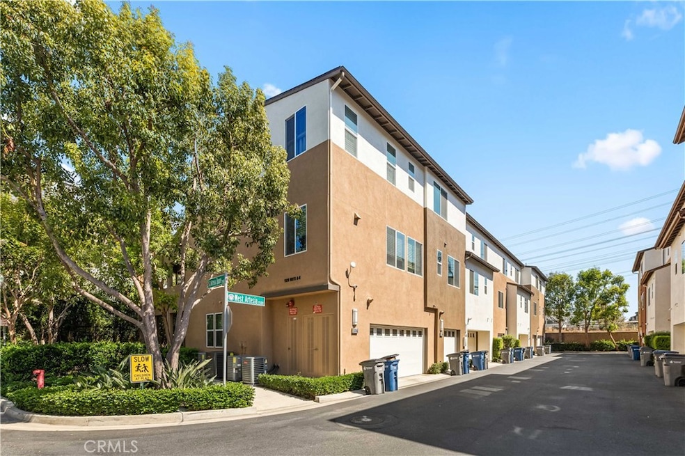 1528 W Artesia Square unit B, Gardena, CA 90248 - photo 1