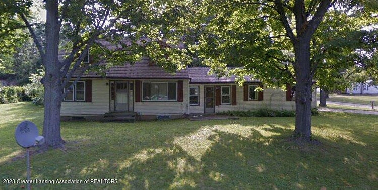 415 Forest St