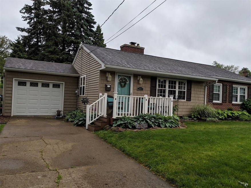 297 Shartle Place, North Tonawanda, NY 14120 - photo 1