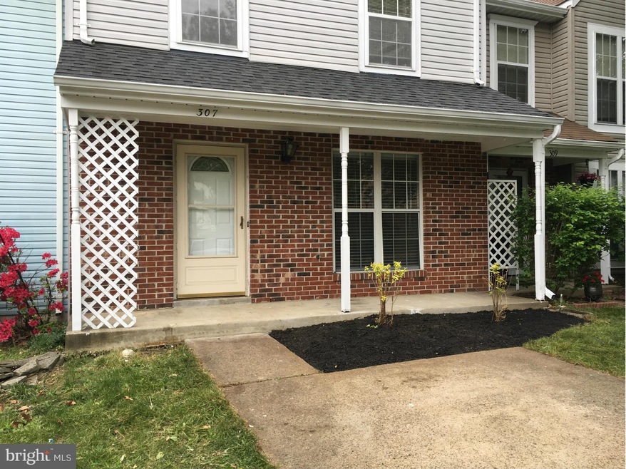 307 Cabin Ct, Stafford, VA 22554 - photo 1