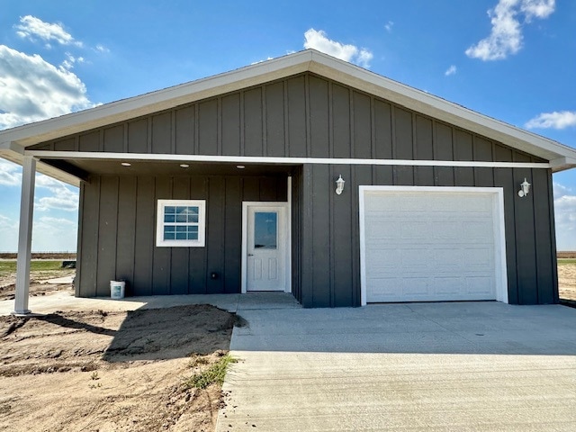 1603 N 1st St, Cimarron, KS 67835 - photo 1