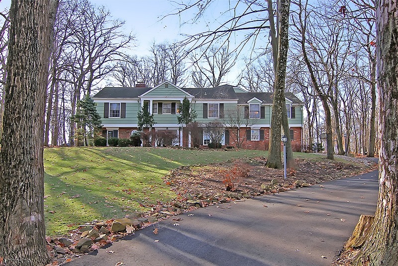 8 Redwood Rd, Martinsville, NJ 08836 - photo 1