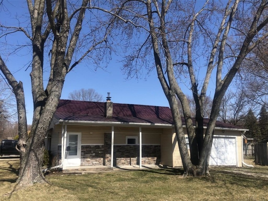 1002 Chicago Ave, Elkhart, IN 46517 - photo 1