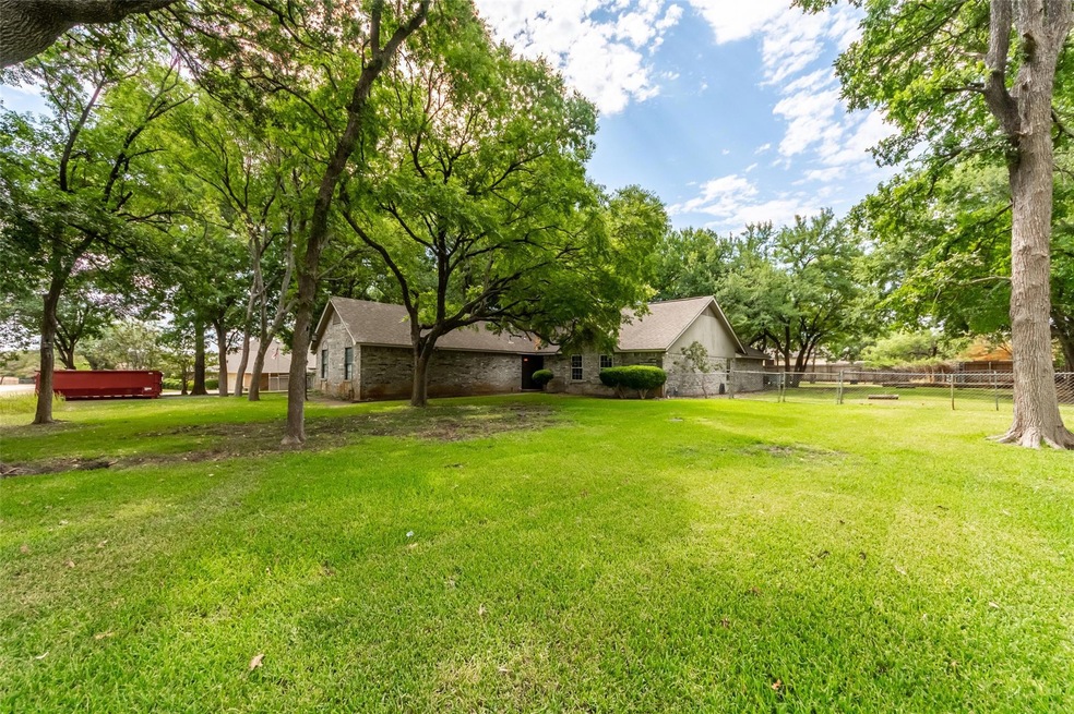 203 Valley Ranch Rd, Weatherford, TX 76087 - photo 1