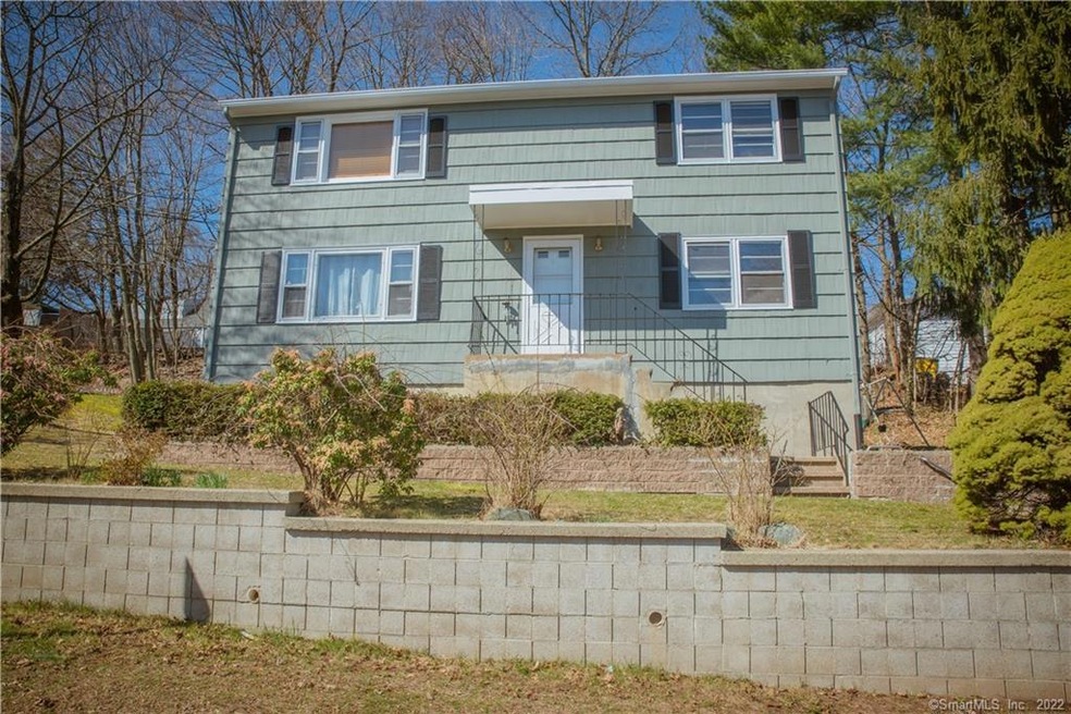 138 Hillside Ave, New Haven, CT 06512 - photo 1