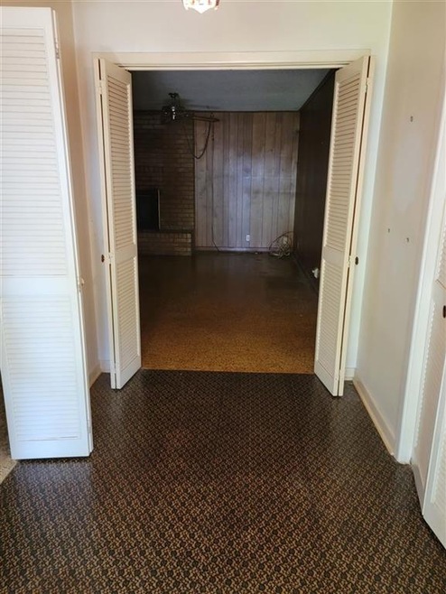 17 Tamar Dr, Texarkana, TX 75503 - photo 1