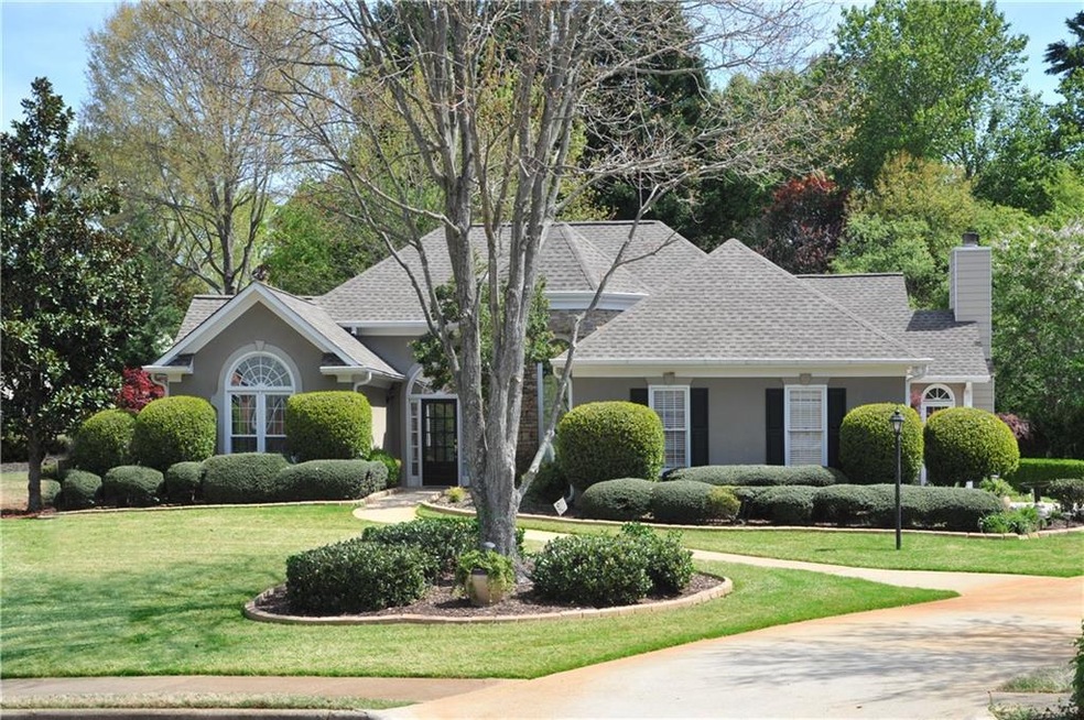 Beautiful curb appeal in this pristine one level h