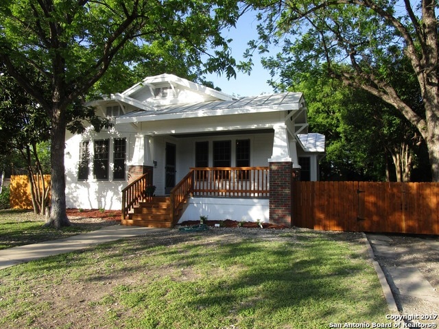 830 E Erie Ave, San Antonio, TX 78212 - photo 1