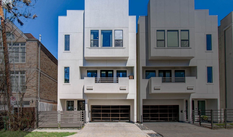 1946 Welch St, Houston, TX 77019 - photo 1