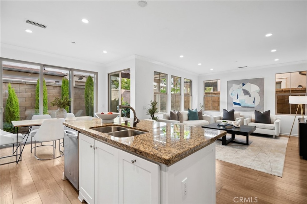 For Sale $1,598,888