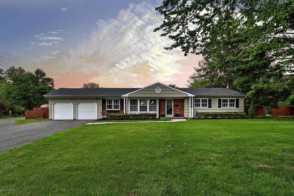 72 Three Brooks Rd Front