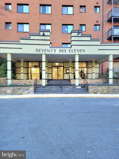 Takoma Phoenix unit 702, Takoma Park, MD 20912 - photo 1