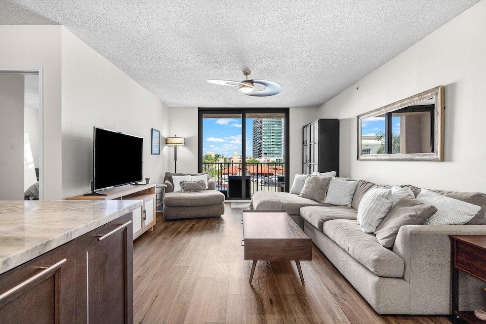 Tower Condominium at Cityplace unit 410, West Palm Beach, FL 33401 - photo 1